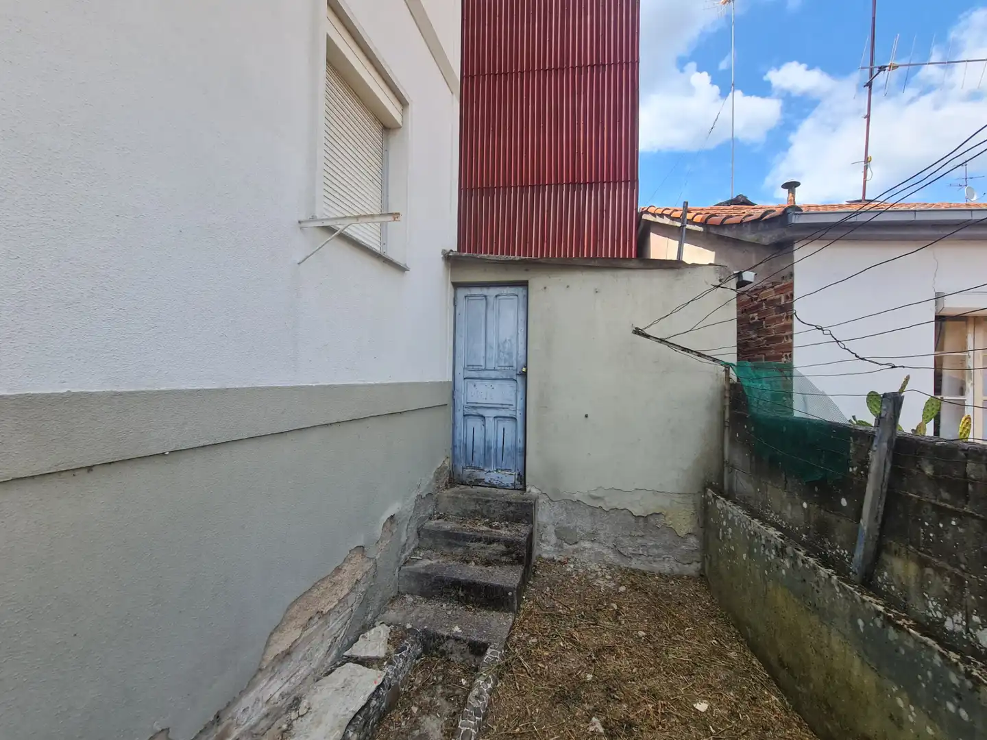 Vista exterior de Casa o chalet en venta en Ourense Capital  con Calefacción, Jardín privado y Trastero