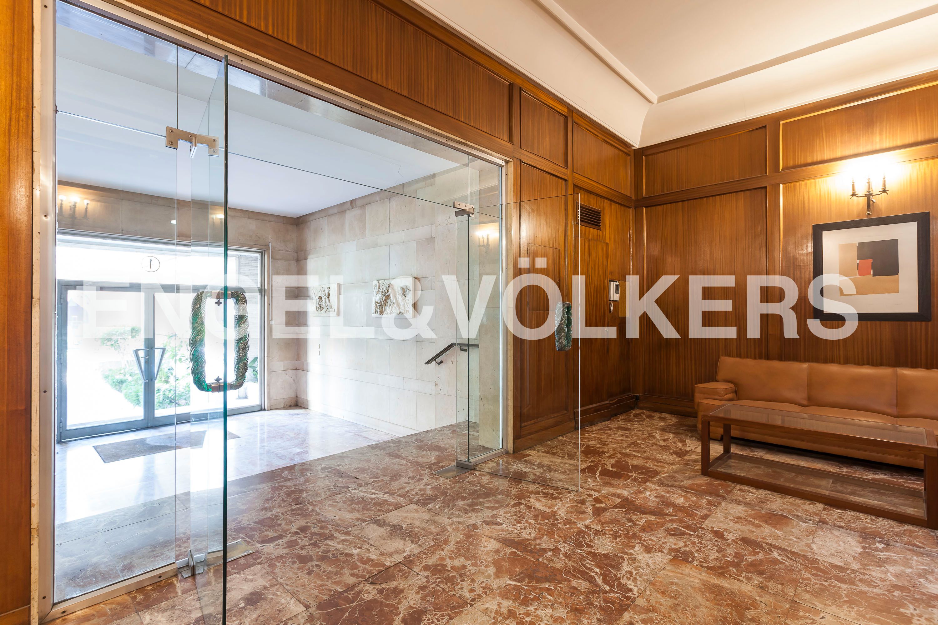 Apartamento en venta en  Madrid Capital con Aire acondicionado, Calefacción y Terraza