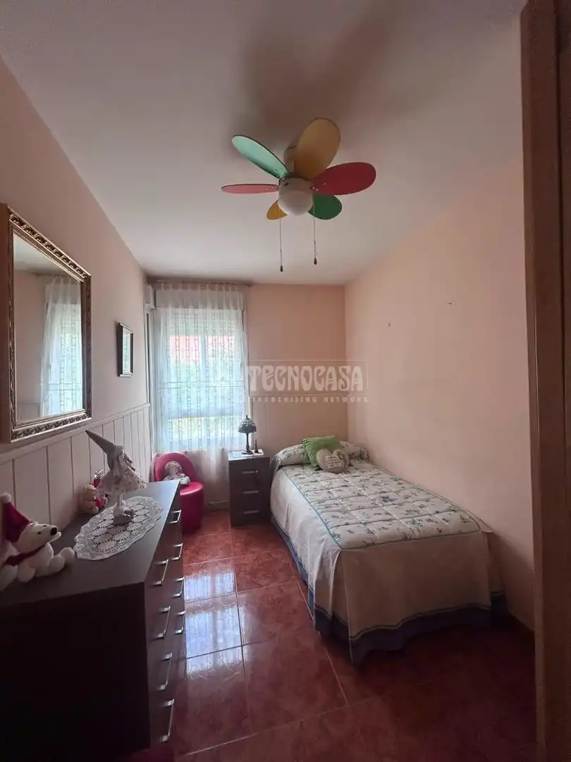 Habitación de Piso en venta en Valdemoro con Aire acondicionado, Calefacción y Terraza
