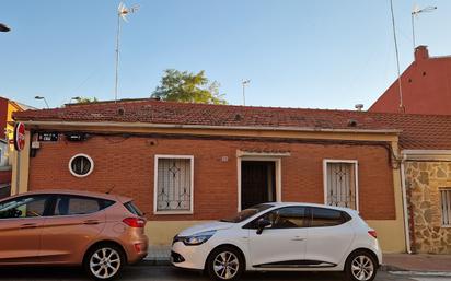 Vista exterior de Casa o xalet en venda en Aranjuez amb Aire condicionat