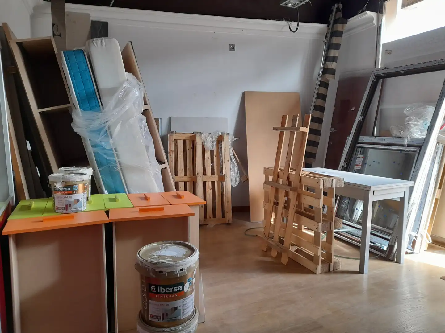 Local comercial en venta en Logroño - General Urrutia