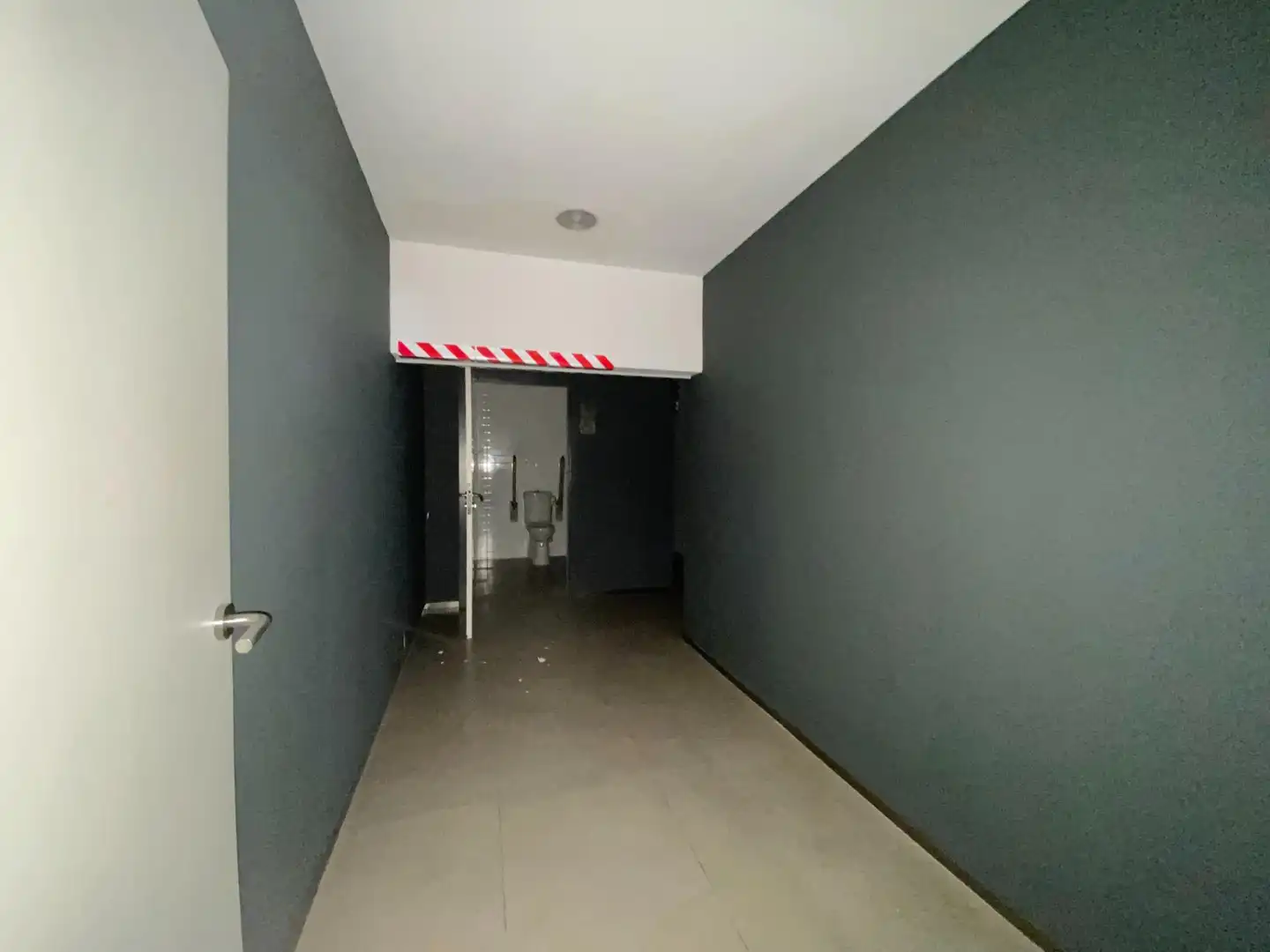 Local comercial en alquiler en Avenida Avenida Condes de San Isidro, imagen 10