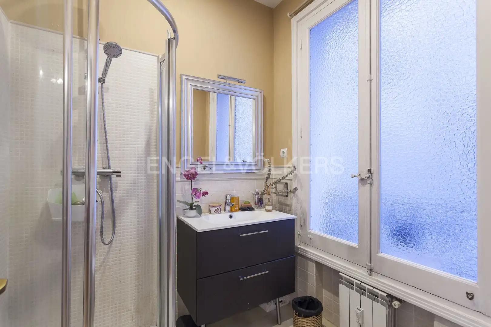 Bany de Apartament en venda en Madrid amb Aire condicionat, Calefacció i Parquet