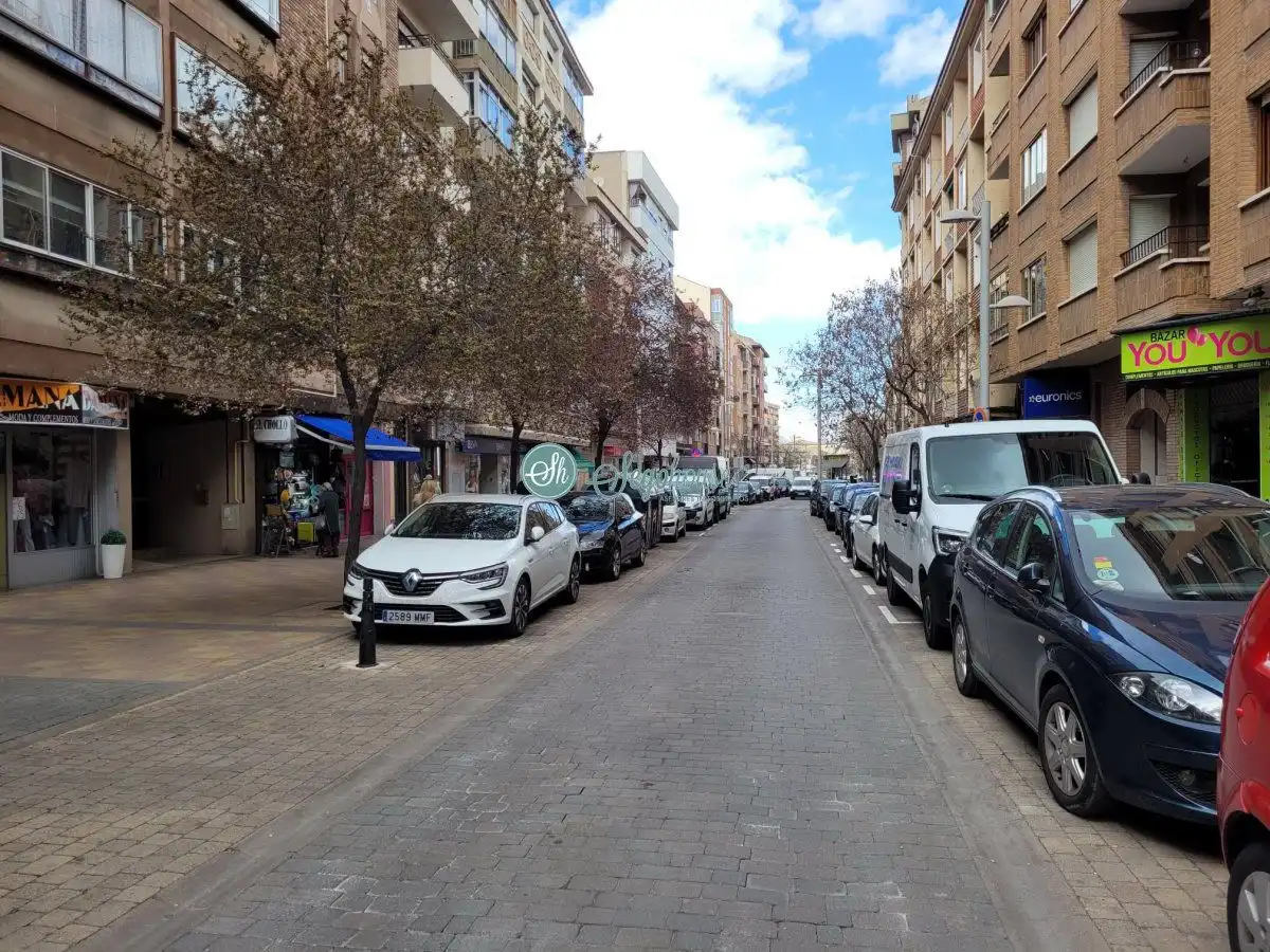 Vista exterior de Pis en venda en Segovia amb Calefacció i Terrassa