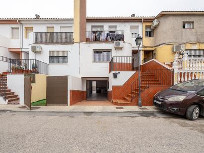 Casa adosada en venda a  Calle Rosa de Luxemburgo, 14, Fuente Vaqueros
