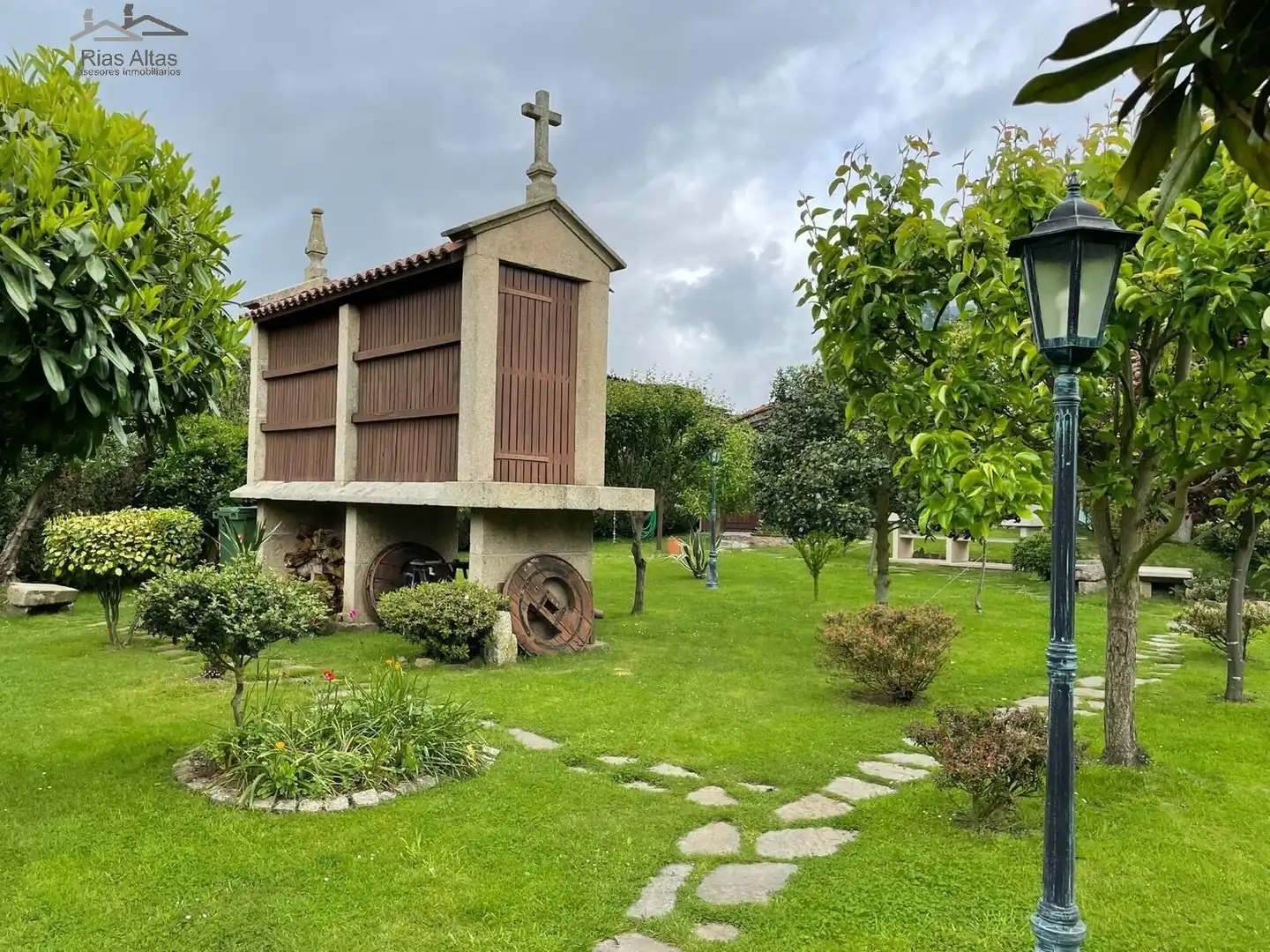 Jardín de Casa o chalet en venta en Ordes con Jardín privado y Trastero
