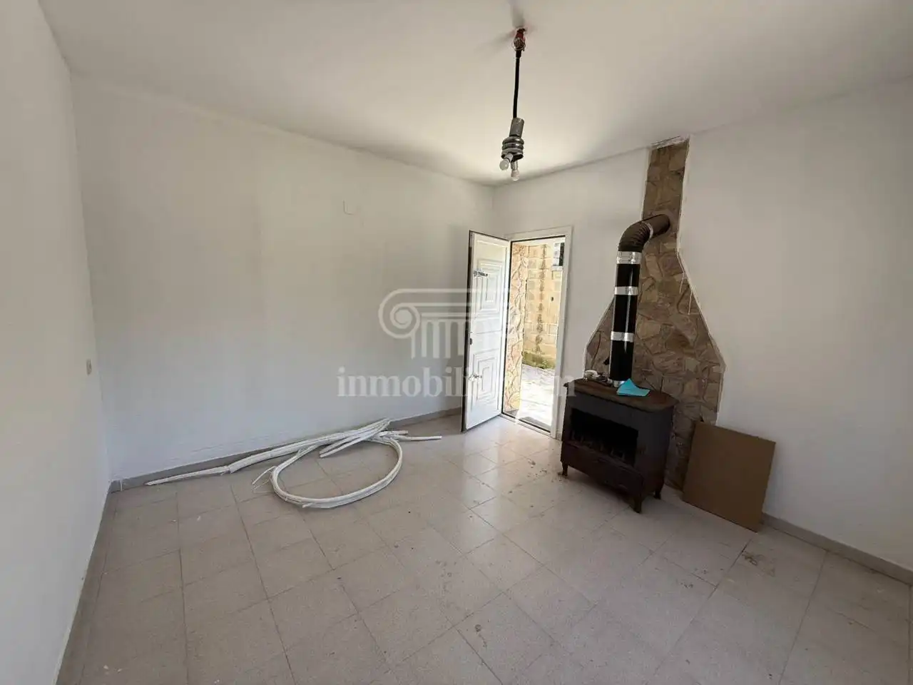 Sala d'estar de Casa o xalet en venda en Vidreres amb Aire condicionat, Jardí privat i Parquet