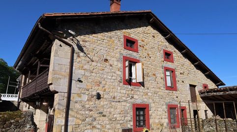 CASA DE PIEDRA CON MÚLTIPLES POSIBILIDADES EN VILLANUEVA DE LA PEÑA
