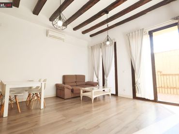 Appartamento con balcone in vendita a Centre Vila