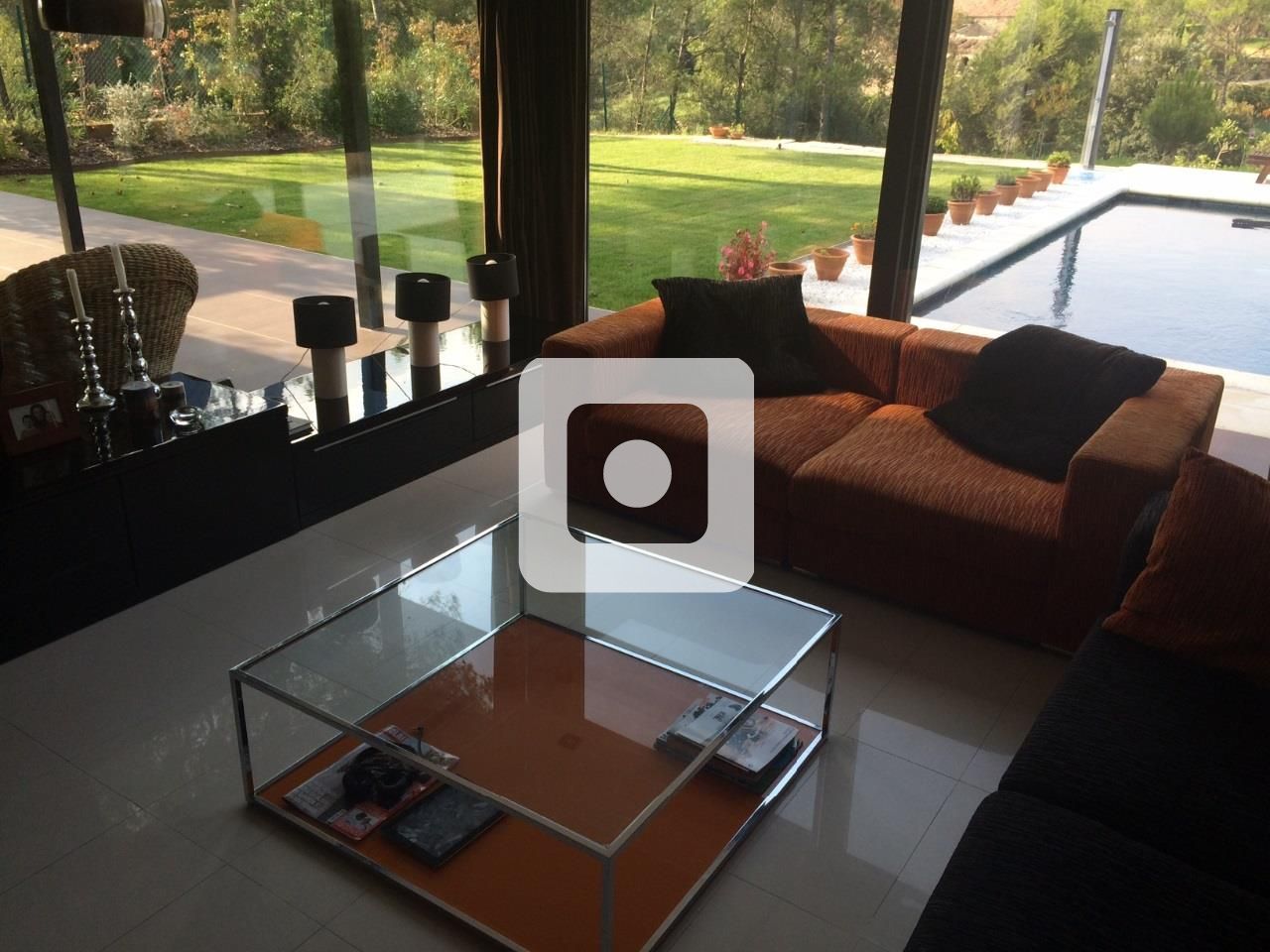 Sala d'estar de Casa o xalet en venda en Sant Julià de Ramis amb Aire condicionat, Terrassa i Traster