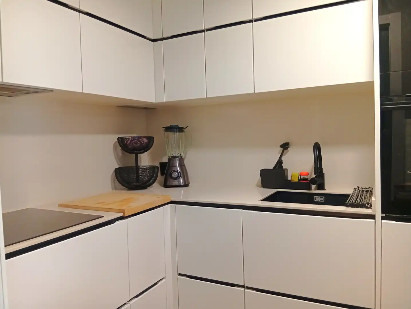 Kitchen of Flat for sale in Madrid  with Air Conditioner, Heating and Storage room