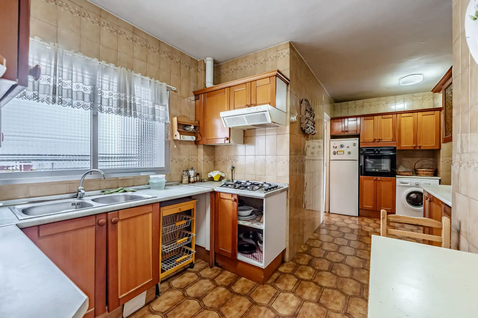 Küche von Wohnung zum Verkauf in Madrid mit Heizung, Terrasse und Möbliert