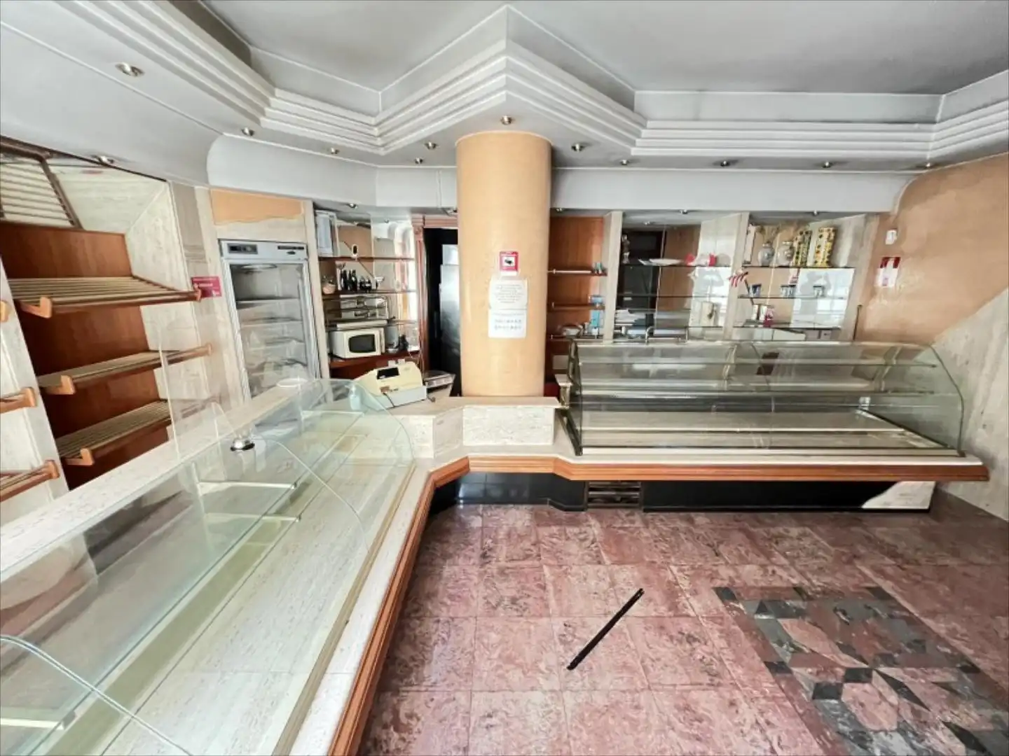 Business premises for sale in Casc Urbà, imagen 12