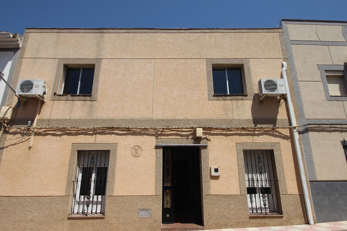 Vista exterior de Casa o chalet en venta en La Garrovilla  con Aire acondicionado y Calefacción