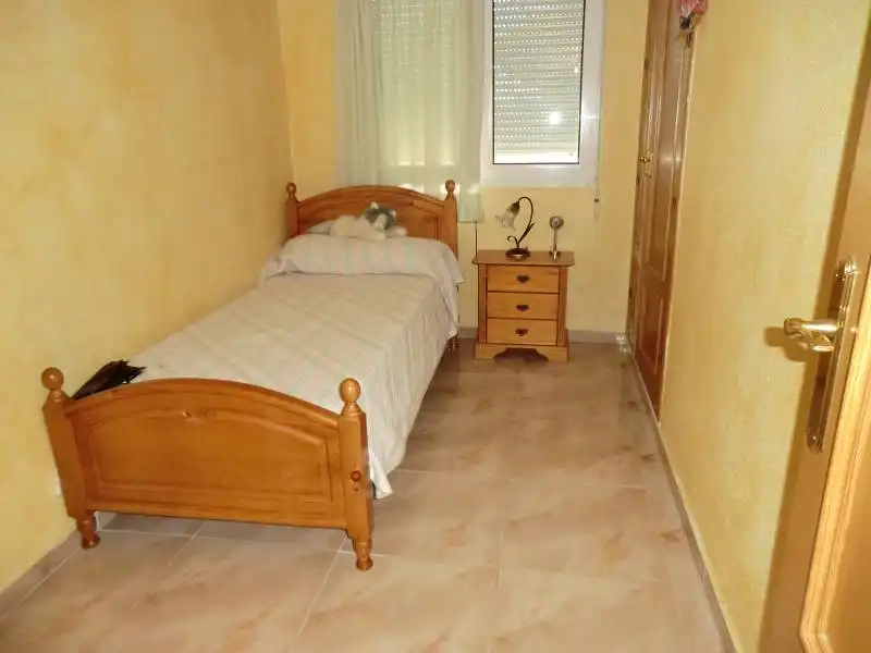 Dormitori de Casa o xalet en venda en Alicante / Alacant amb Aire condicionat, Terrassa i Traster