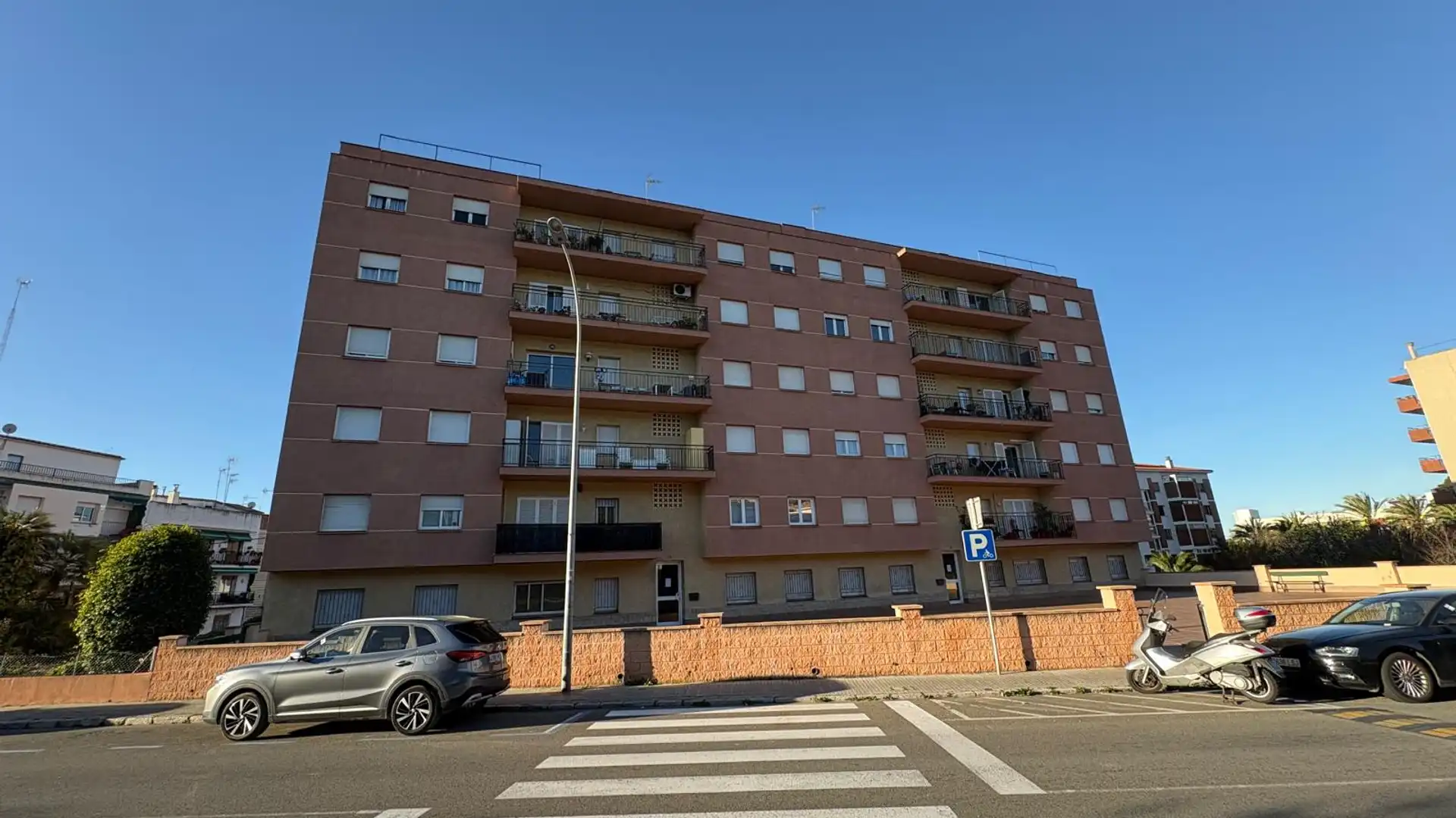 Vista exterior de Piso en venta en Sitges con Terraza, Trastero y Balcón
