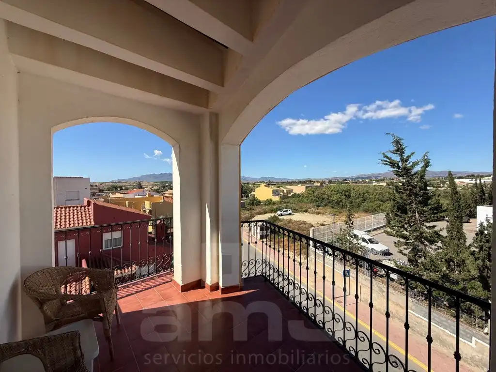 Vista exterior de Ático en venta en Vera con Piscina y Amueblado