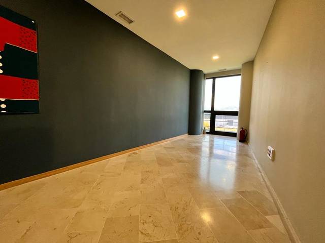 Oficina en Alquiler en Los Barrios