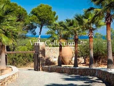 Casa con piscina in vendita a Cala Vedella-Cala Tarida