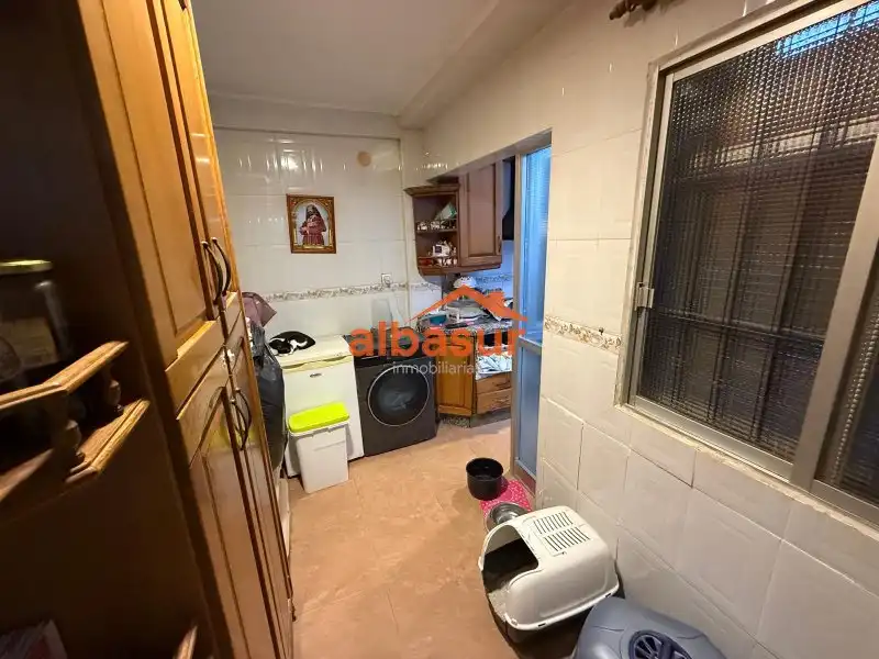 Bedroom of Flat for sale in Sureste
