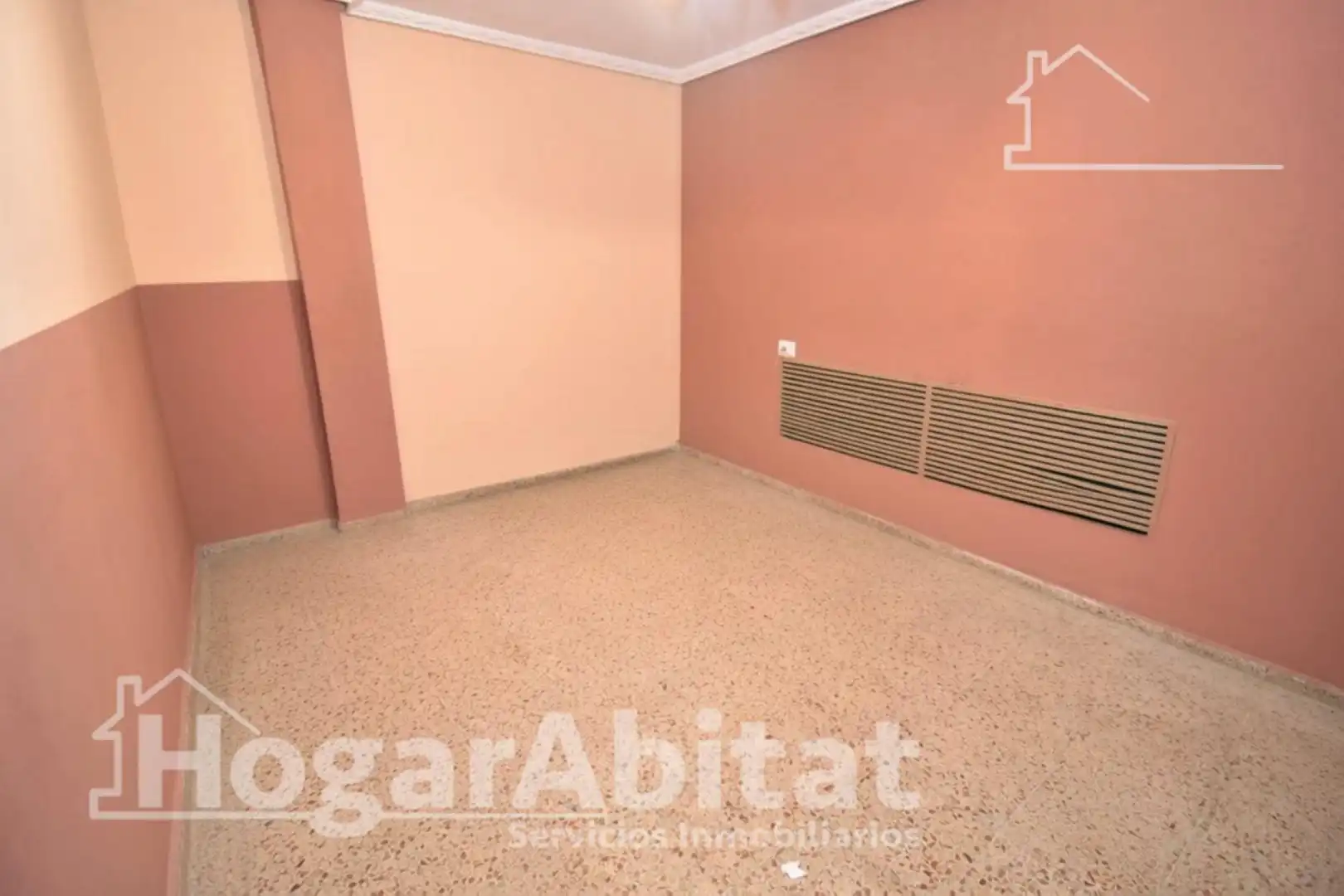 Habitación de Piso en venta en Vila-real con Amueblado y Balcón