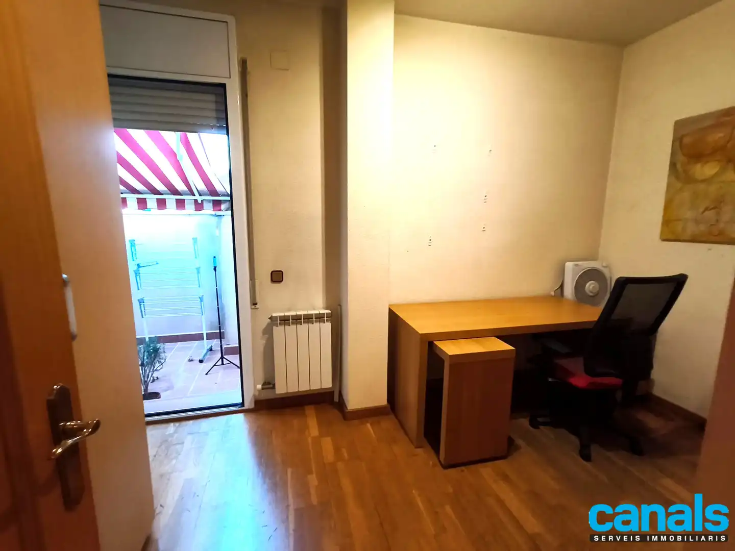 Habitación de Piso en venta en Cerdanyola del Vallès con Aire acondicionado, Calefacción y Parquet