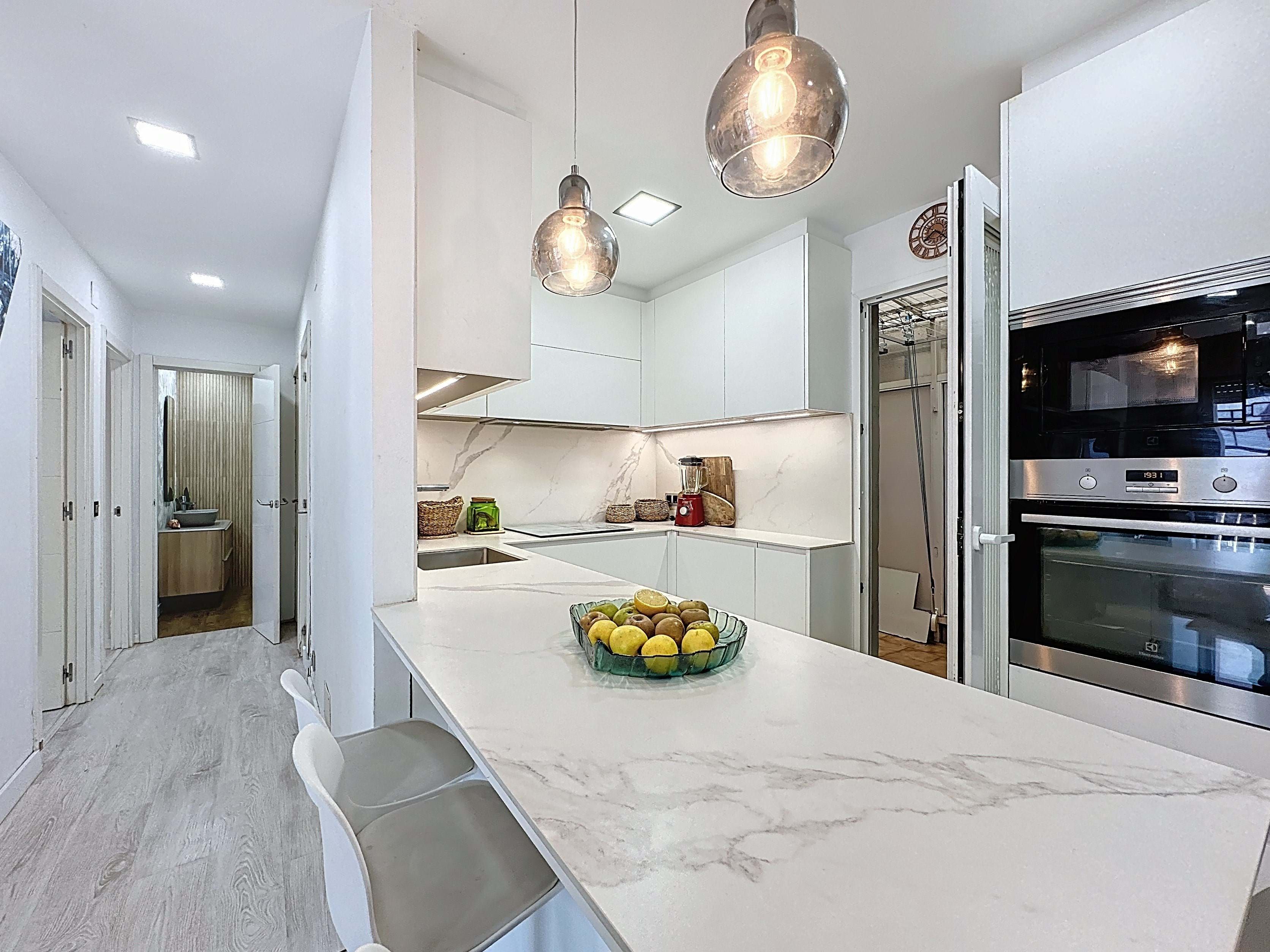 Kitchen of Flat for sale in Poio  with Heating