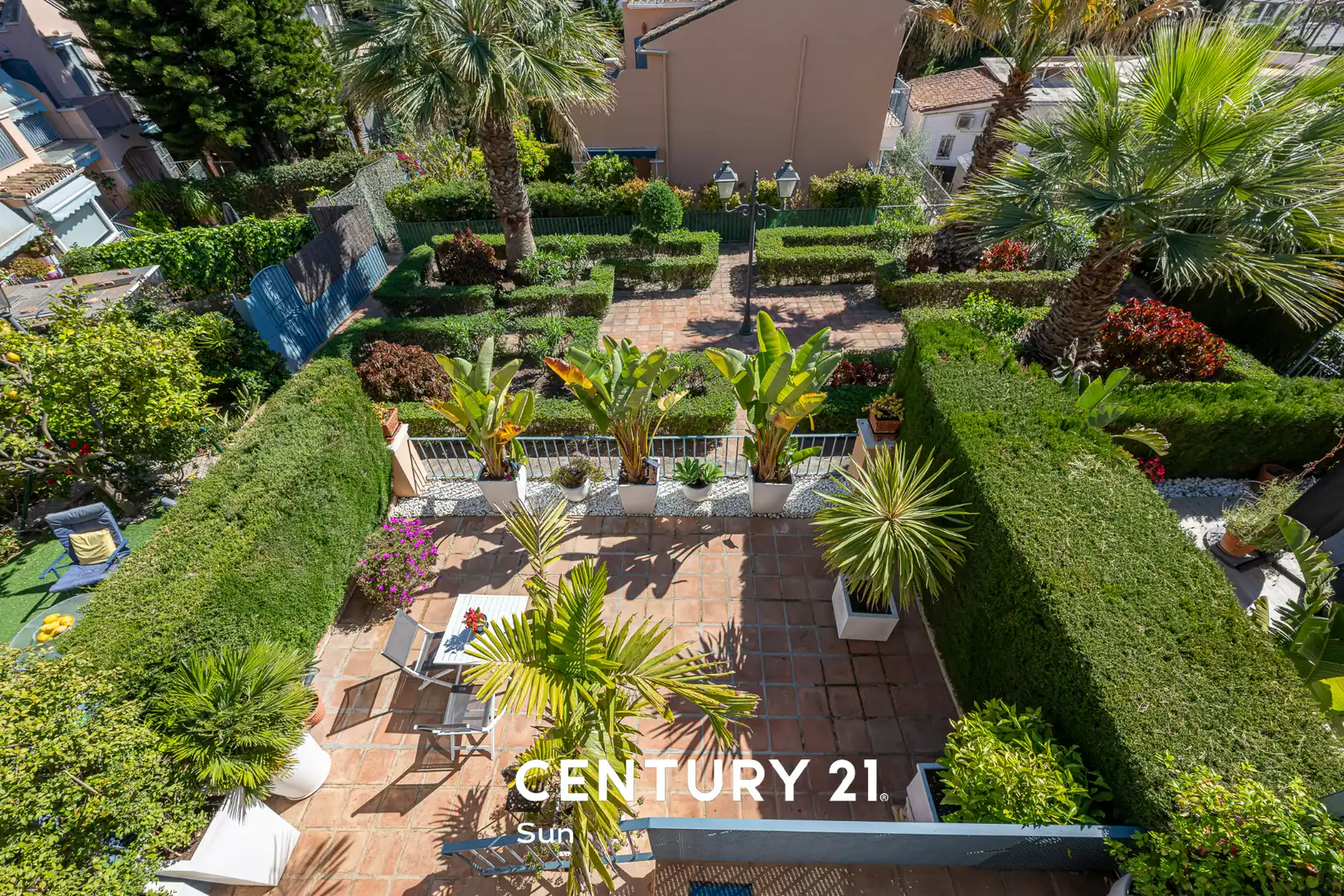 Terraza de Casa adosada en venta en Marbella con Aire acondicionado, Calefacción y Jardín privado