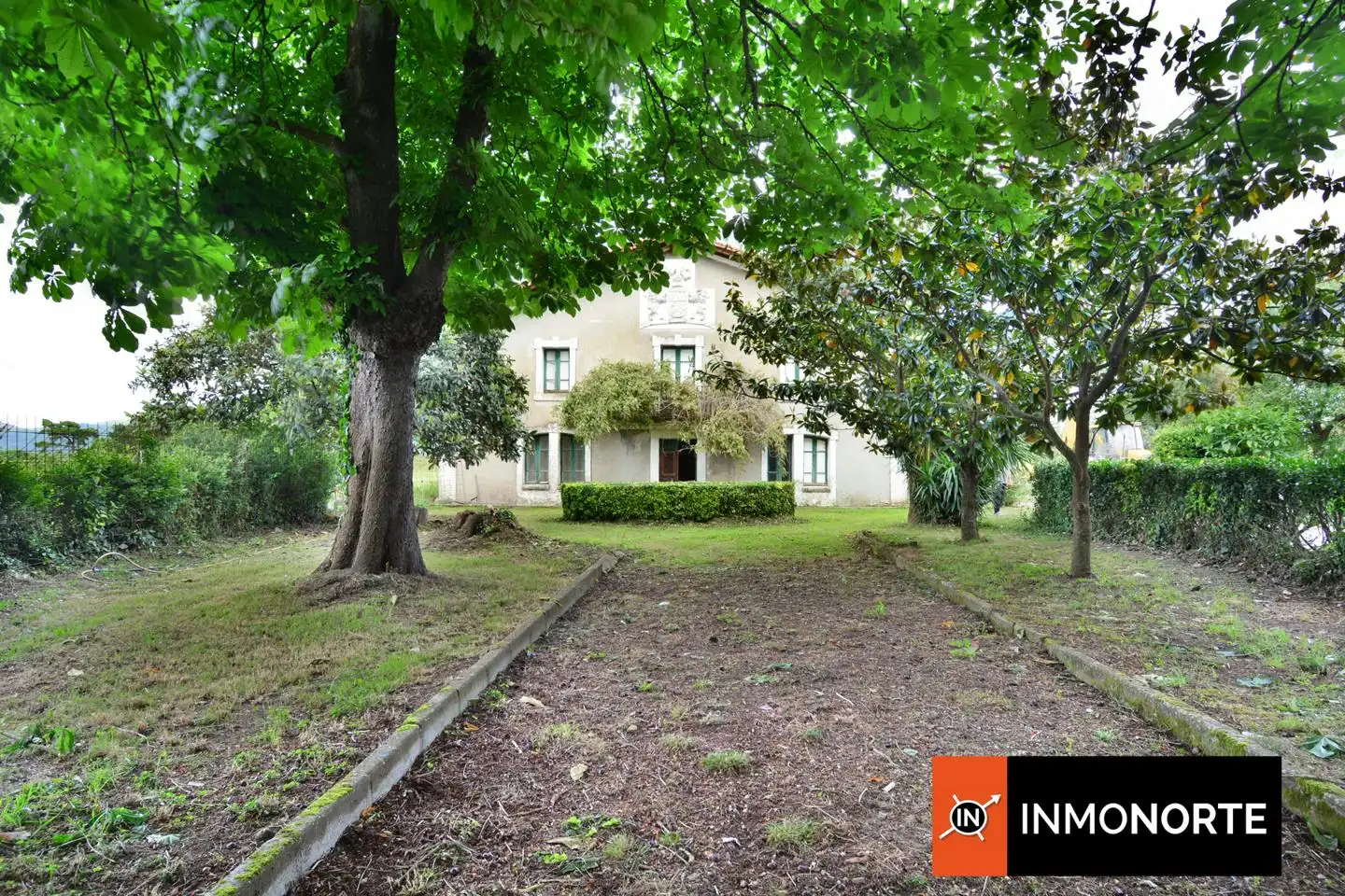 Jardín de Casa o chalet en venta en Bárcena de Cicero con Jardín privado