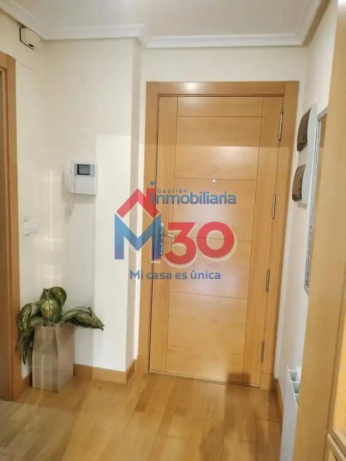 Piso en venta en Miranda de Ebro con Calefacción, Parquet y Trastero
