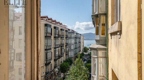 Foto 2 de Piso en venta en Calle de Lope de Vega, Puerto Chico, Santander