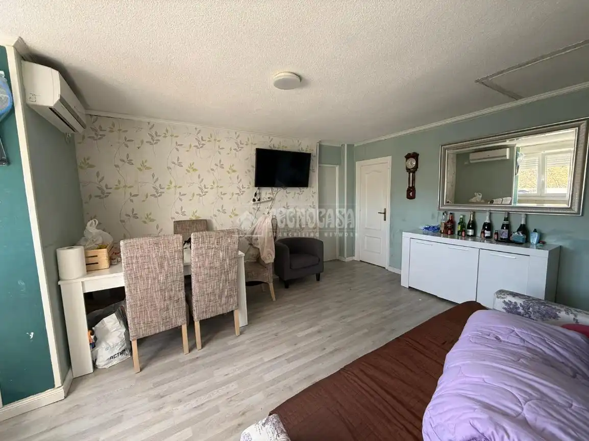 Schlafzimmer von Wohnung zum Verkauf in Madrid