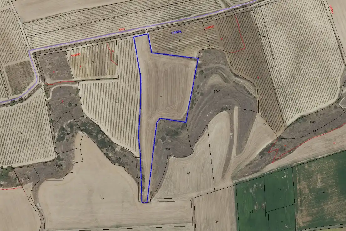 Lands and plots for sale in Haro