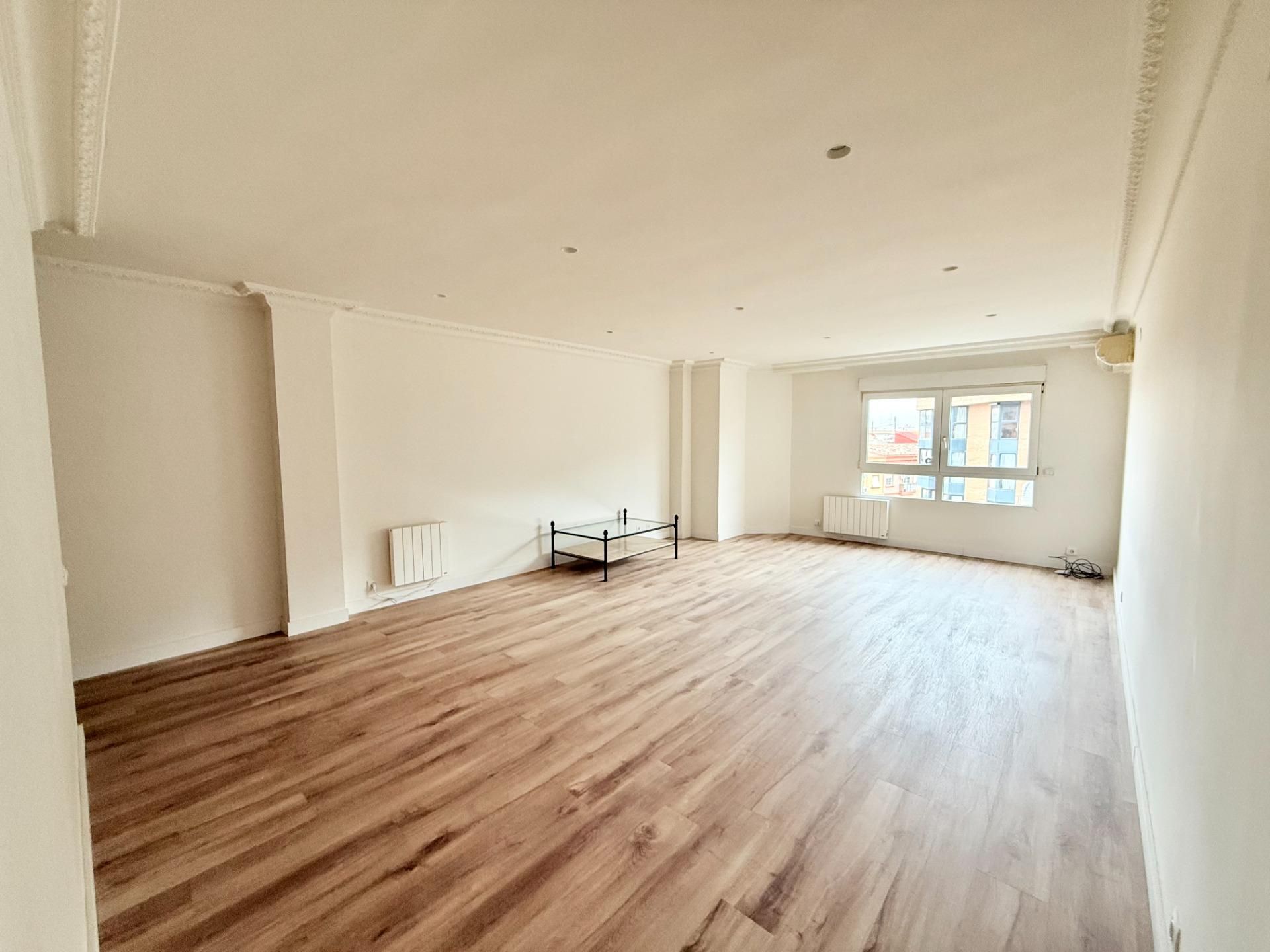 Pis de lloguer a Calle EDUARDO BOSCA, Mestalla