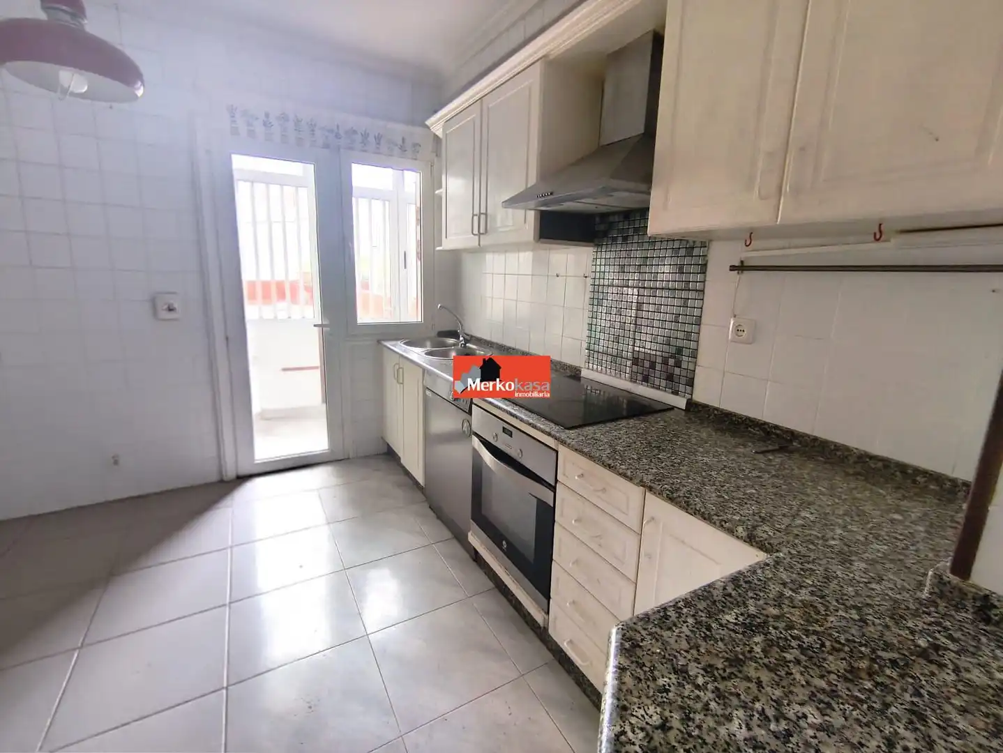 Kitchen of Flat for sale in Lugo  with Heating, Terrace and Storage room