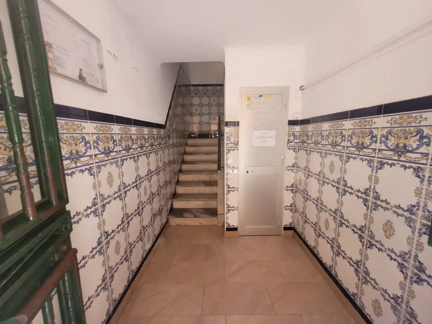 Piso en venta en Vélez-Málaga con Terraza y Amueblado