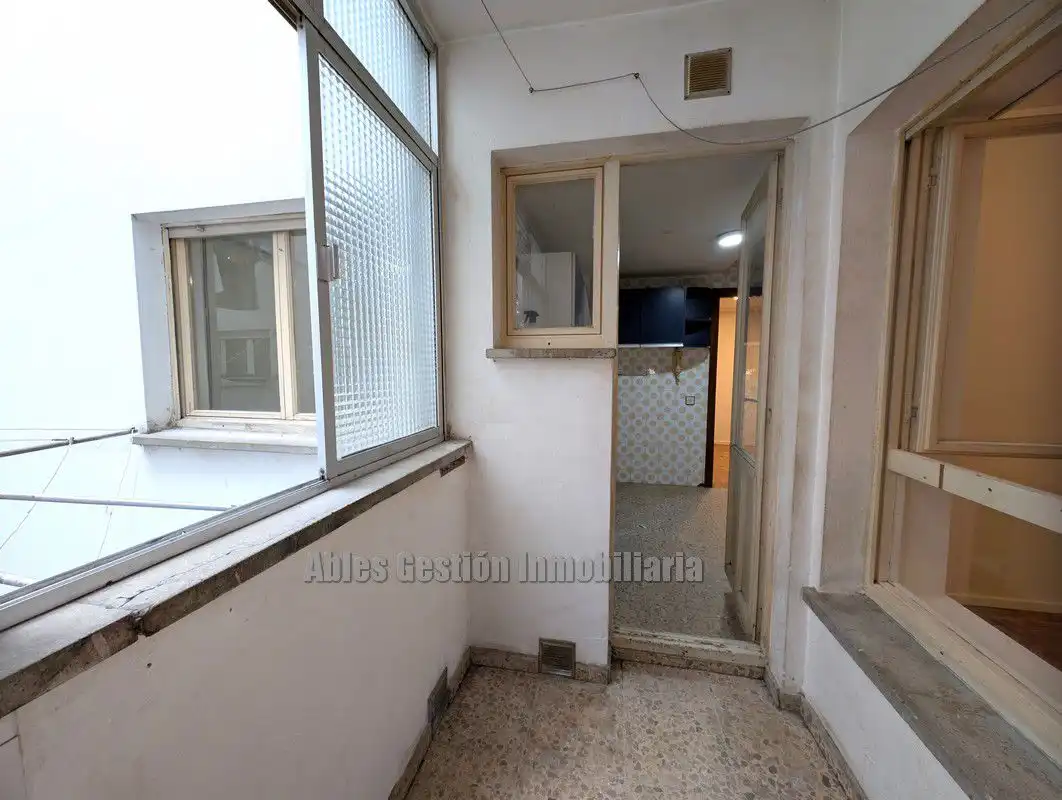 Habitación de Piso en venta en Oviedo  con Calefacción, Parquet y Terraza