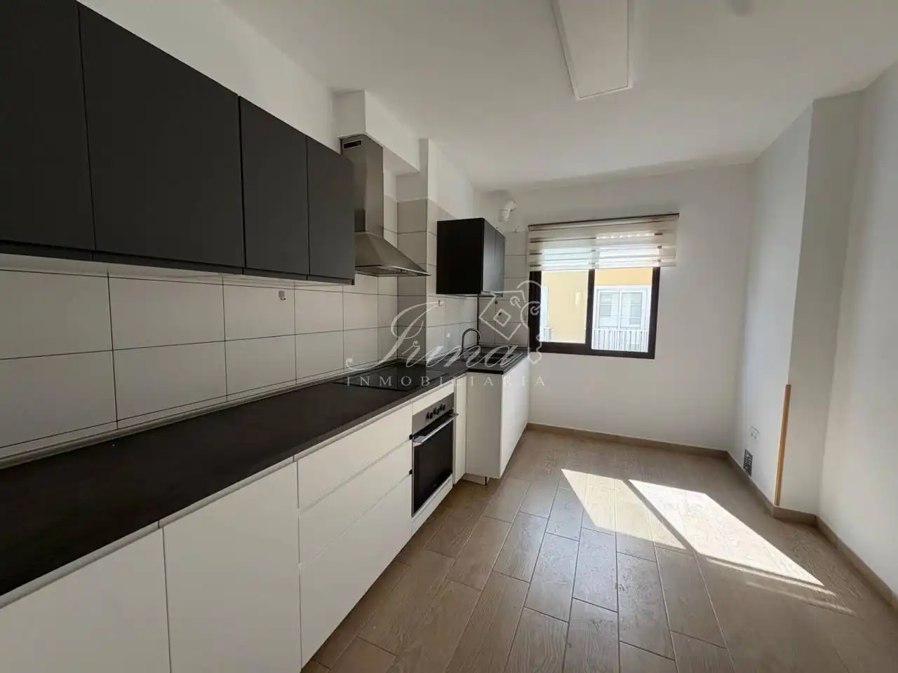 Cocina de Piso en venta en Santa Cruz de la Palma con Terraza y Balcón