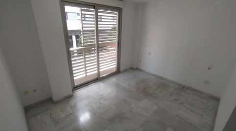 Foto 3 de Piso de alquiler en Huerta de la Reina - Trassierra, Córdoba Capital