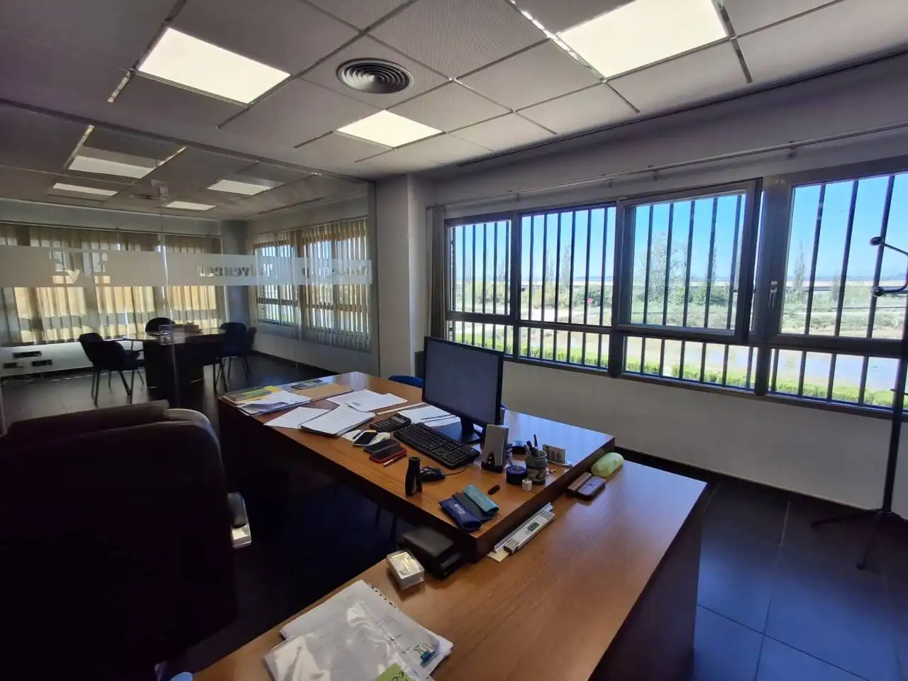 Industrial buildings for rent in Sollana