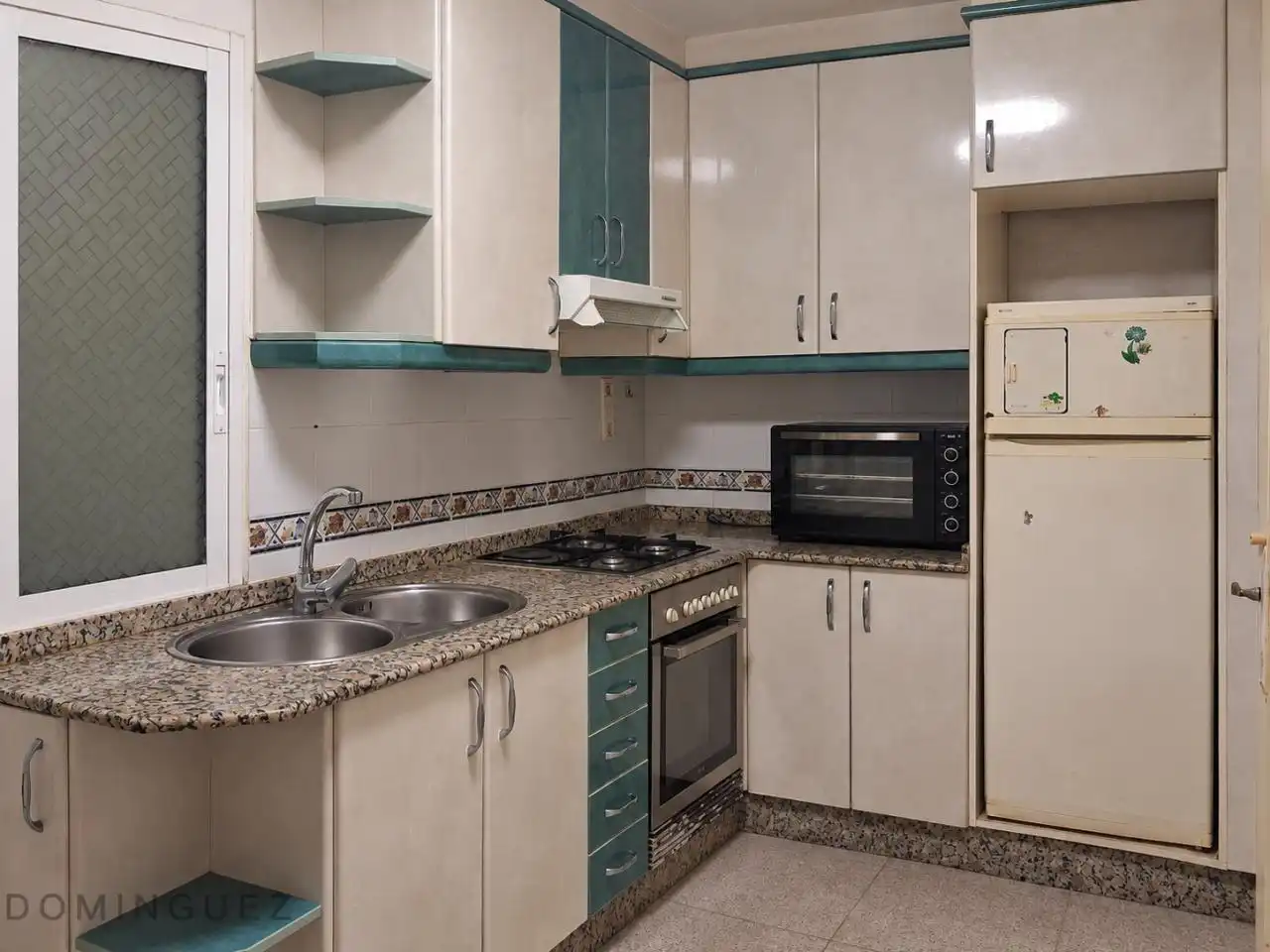 Kitchen of Flat for sale in Centro Urbano