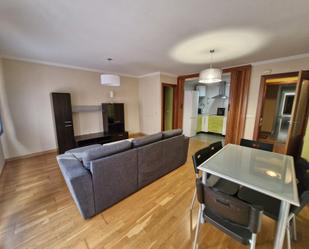 Living room of Apartment for sale in Santa Marta de Tormes  with Heating, Parquet flooring and Furnished
