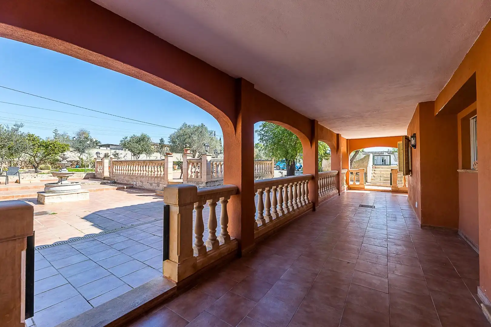 Terrasse von Country house zum Verkauf in  Palma de Mallorca mit Klimaanlage, Heizung und Privatgarten
