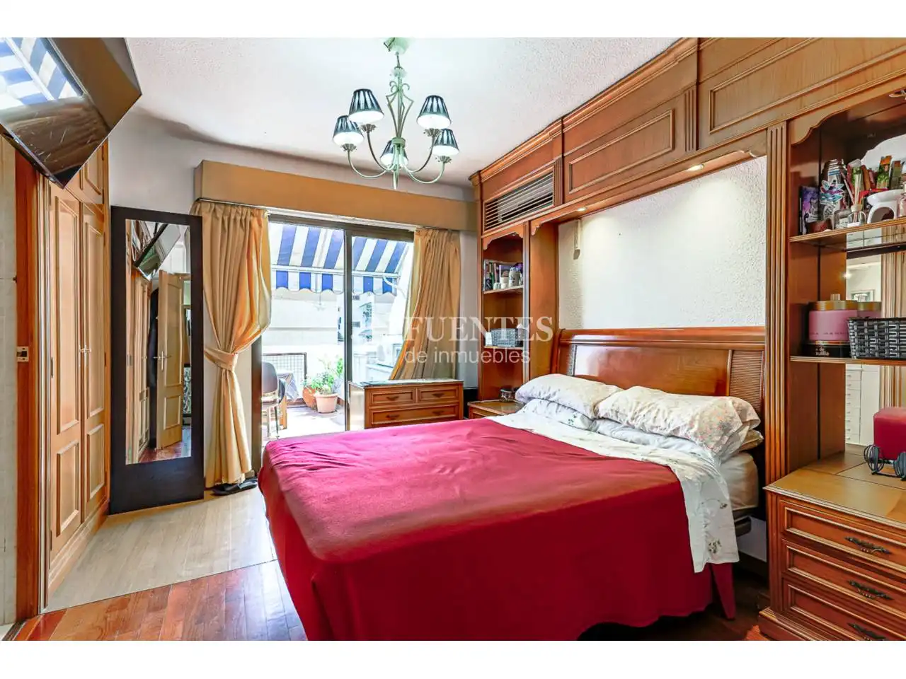 Dormitori de Apartament en venda en Alicante / Alacant amb Aire condicionat, Calefacció i Parquet