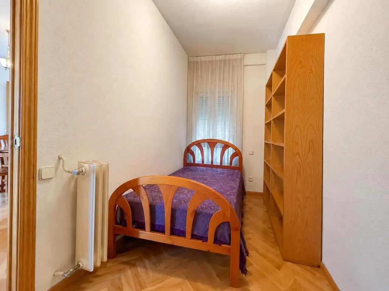 Habitación de Piso en venta en Madrid con Calefacción, Parquet y Terraza