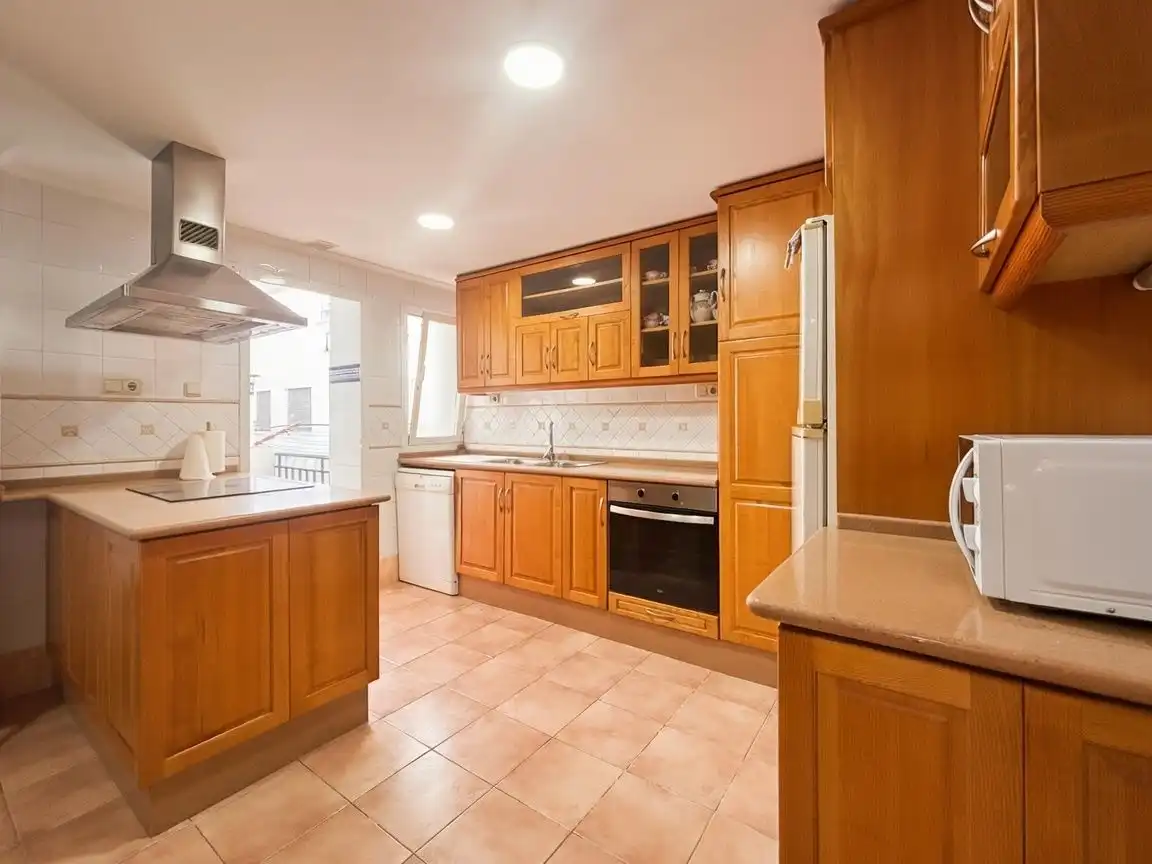 Flat with terrace for sale in Carrer del Cid 11, imagen 12