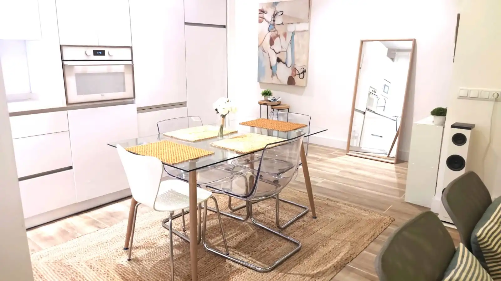 Comedor de Piso de alquiler en Madrid con Calefacción