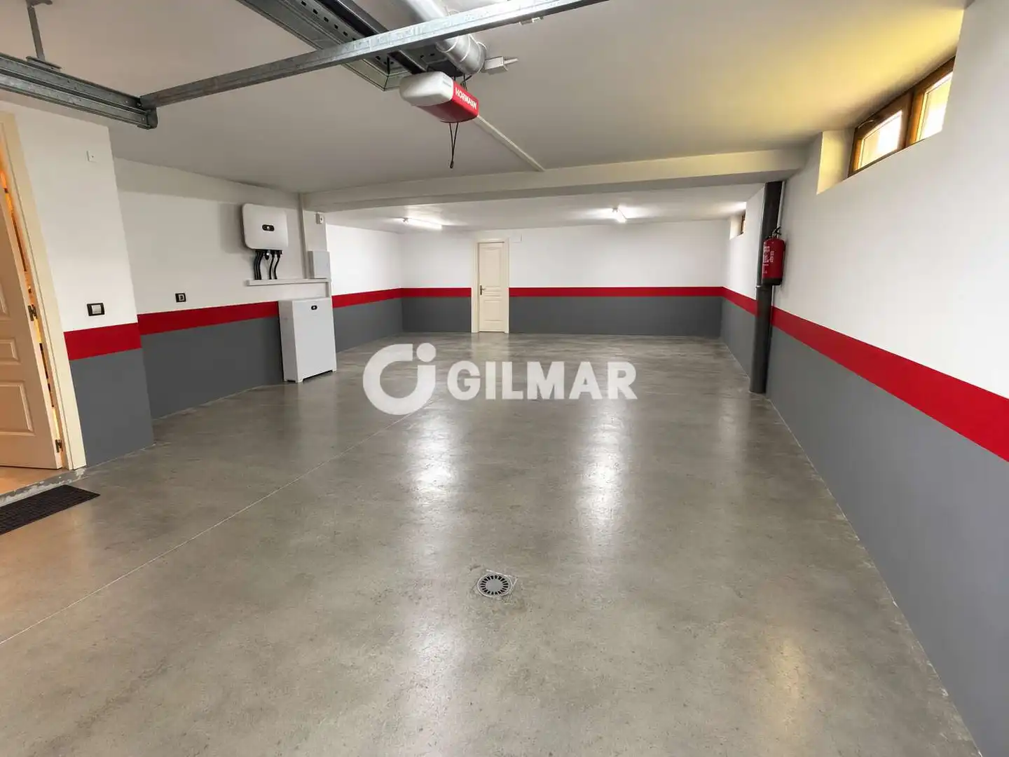 Casa aparellada amb piscina en venda a Montecillo, imagen 36
