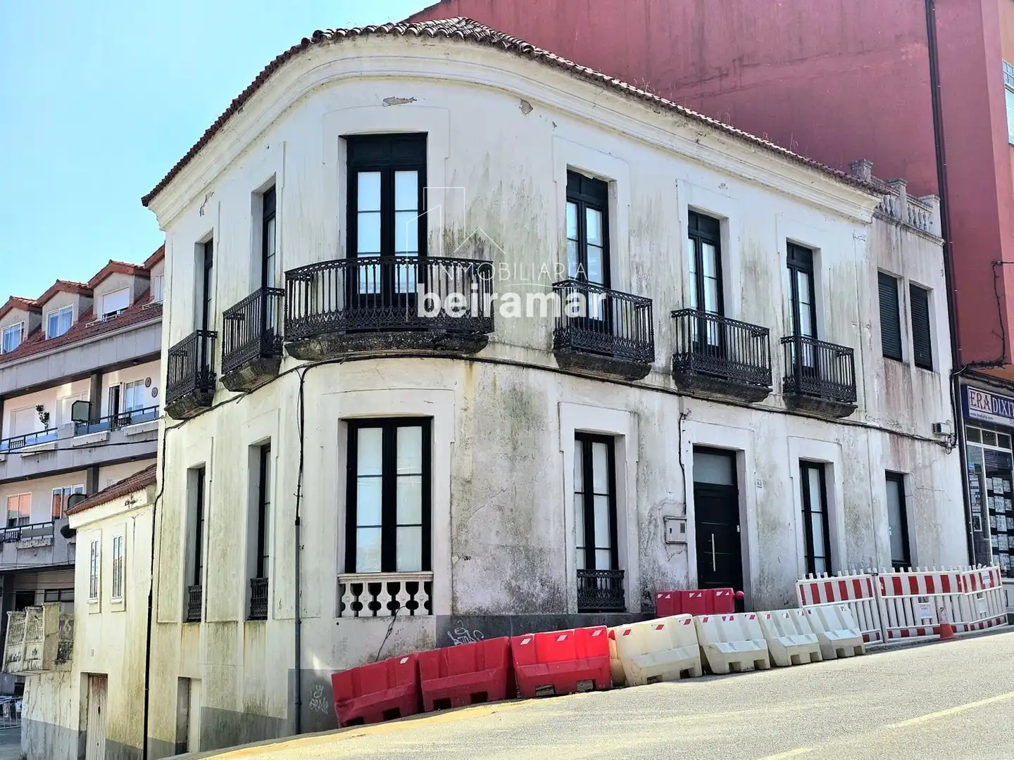 Chalet en venta en VILAR