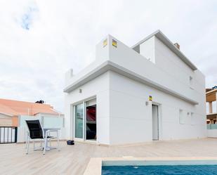 Exterior view of House or chalet for sale in Torrevieja  with Air Conditioner, Private garden and Terrace